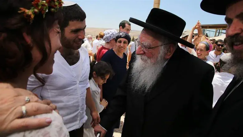 "לא היה לו רגע אחד של בטלה". הרב שלמה פישר זצ"ל