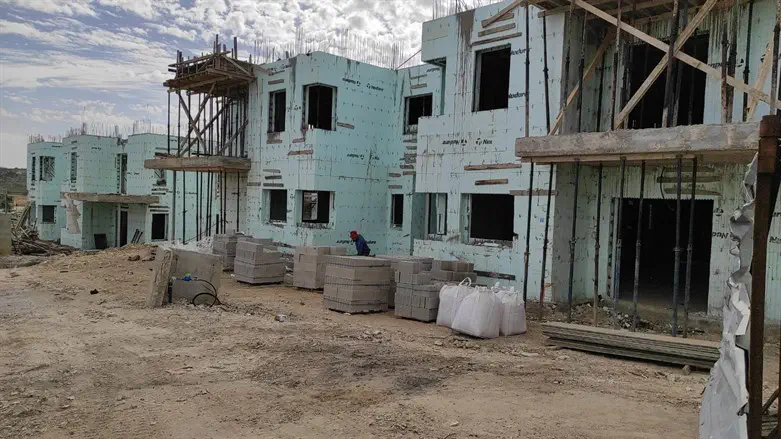 בנייה בקריית ארבע