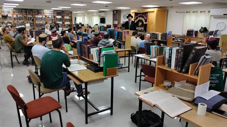 ישיבת הבקעה - שדמות נריה