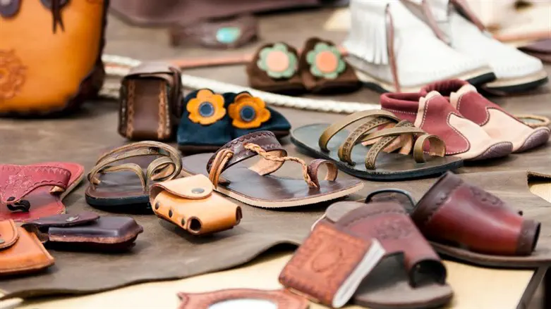 יצירה בעור בסטודיו אומניה