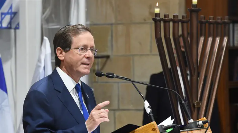 הנשיא הרצוג במערת המכפלה השבוע