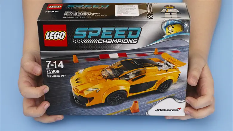 שיאים של רכישת לגו