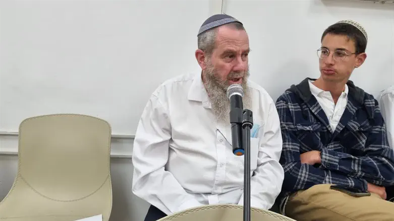 אבי מעוז בכנס