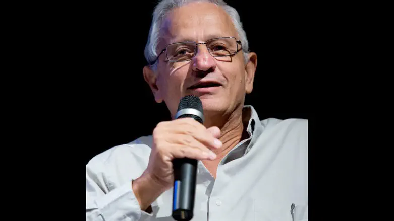 נחום ברנע