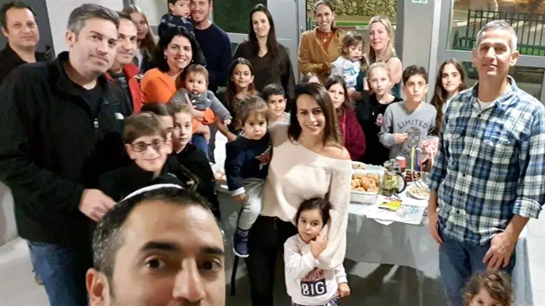 הדלקת נרות משותפת