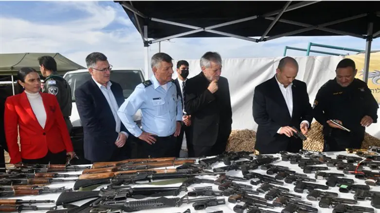 Нафтали Беннет в поездке по Южному округу