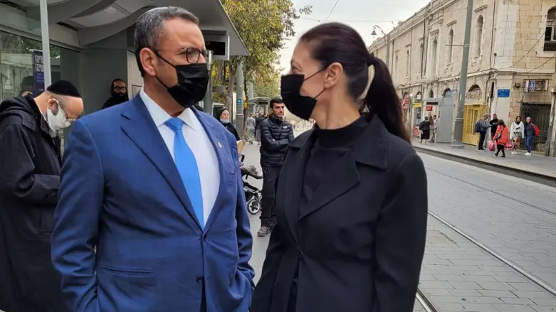 מרב מיכאלי ומשה ליאון