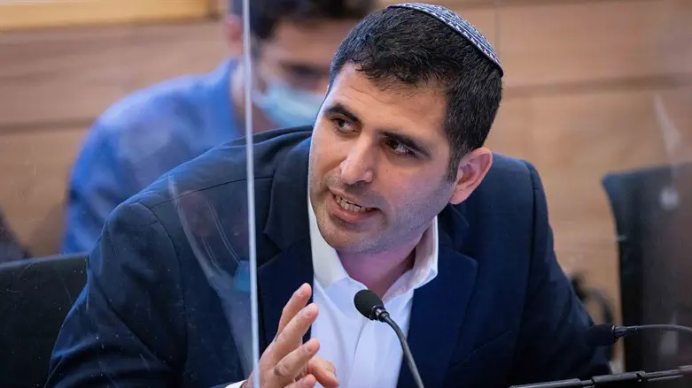Shlomo Karhi