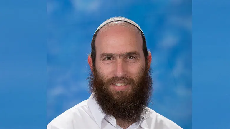 הרב מתניה אריאל