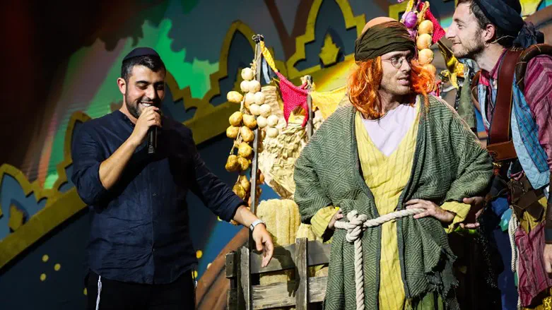 ישי ריבו עם אנדרדוס