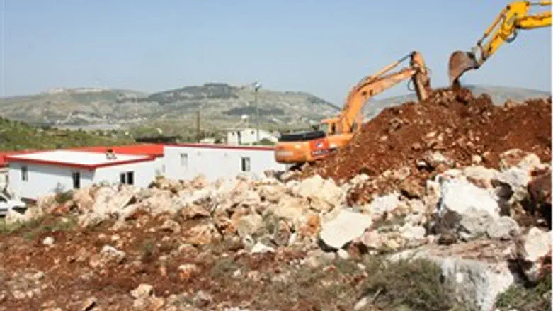 בנייה באיתמר