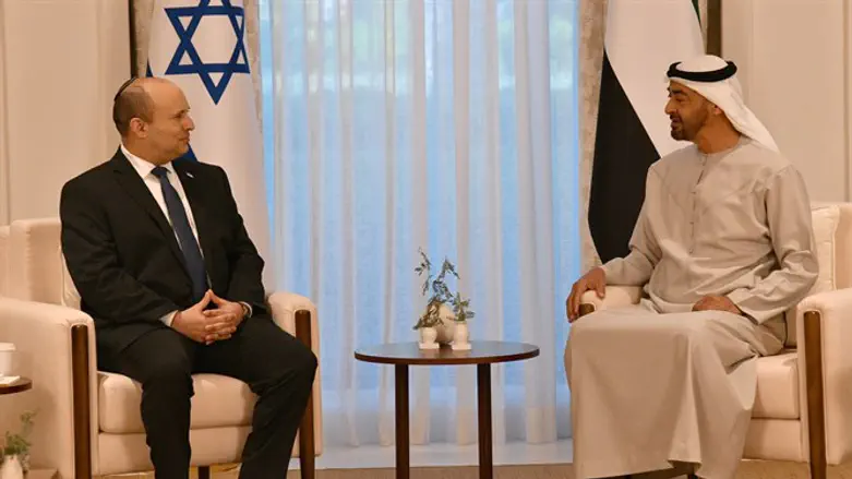 Нафтали Беннет и Мухаммед бен Заид