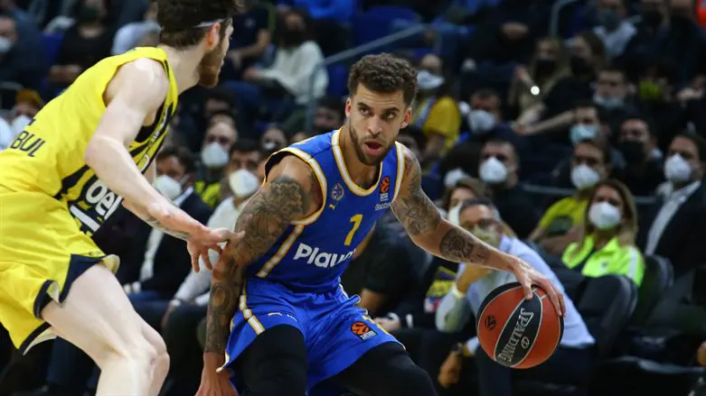 סקוטי ווילבקין מול פנרבחצ'ה