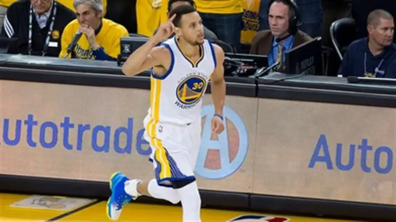 סטף קרי. עשה היסטוריה