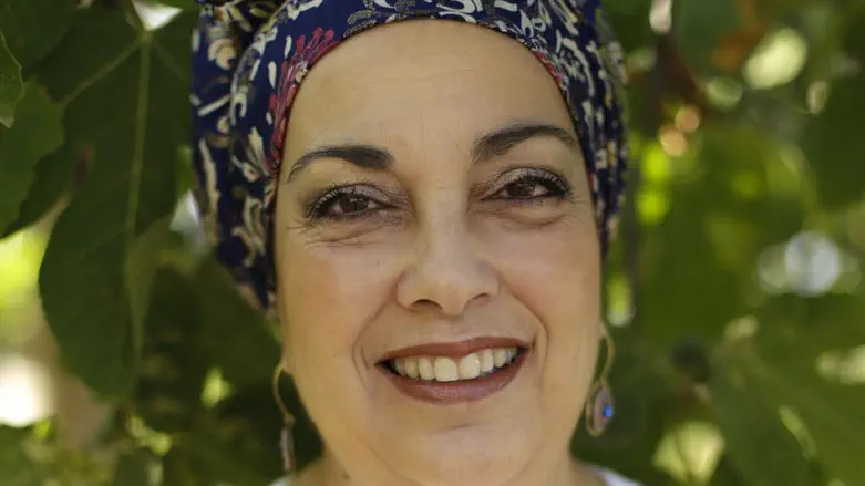 רות בנימין