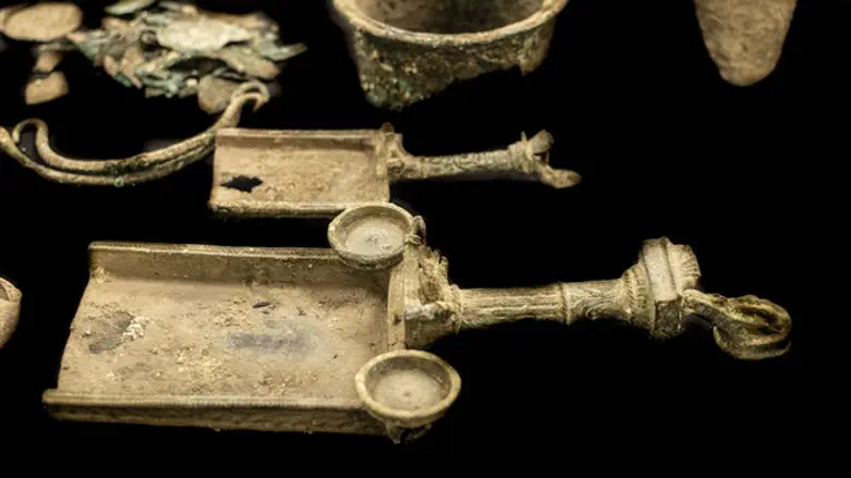 Изъятые артефакты