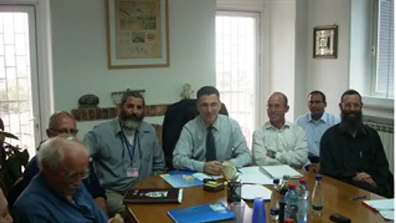 שר החינוך עם ראשי המכינות הקדם צבאיות