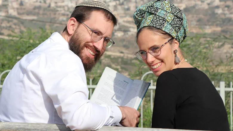 נתנאל ורחלי וייס