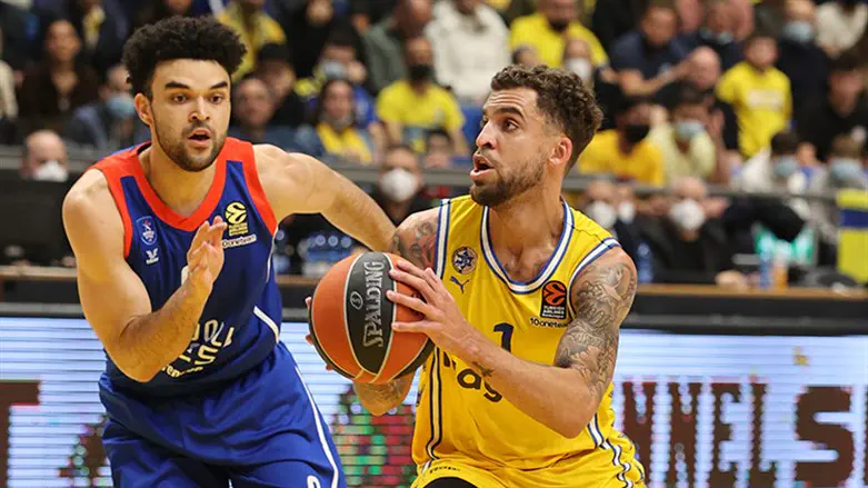 סקוטי ווילבקין מול אלייז'ה בראיינט