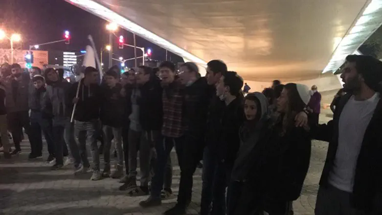 Участники демонстрации в Иерусалиме