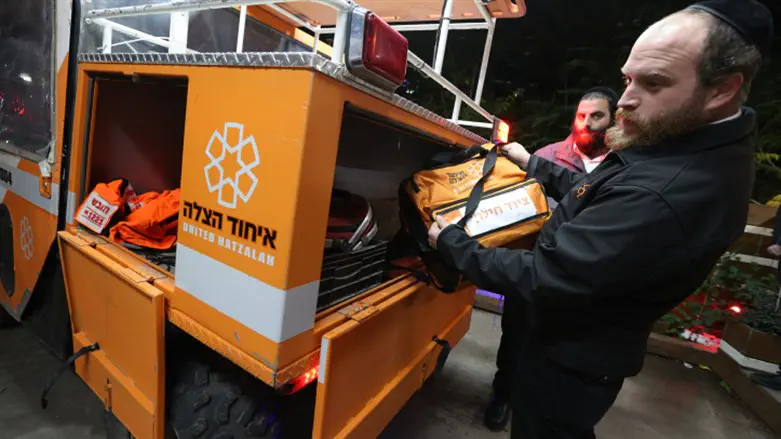 Emergency workers prepare in Tzfat ahead of Carmel storm