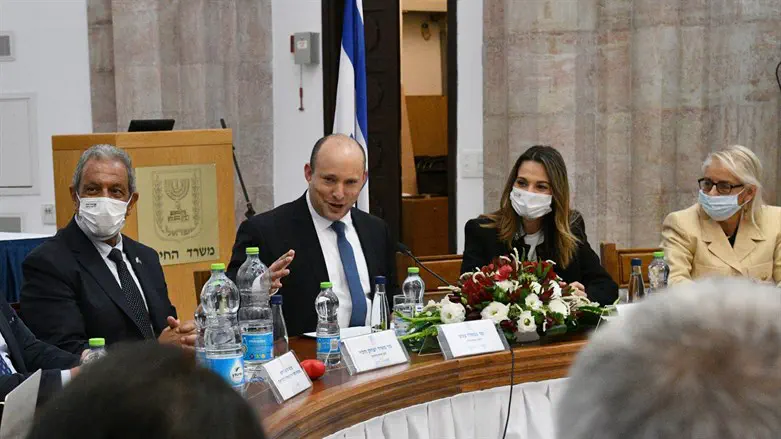 בנט במשרד החינוך