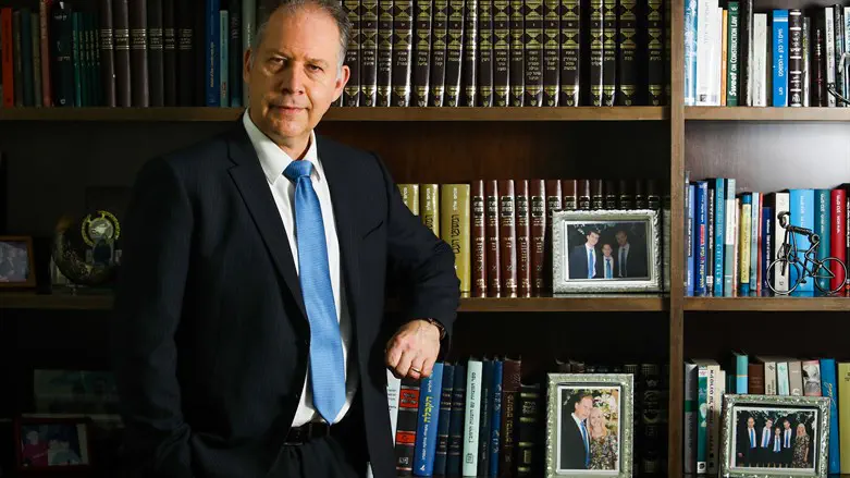 עו"ד אילן בומבך