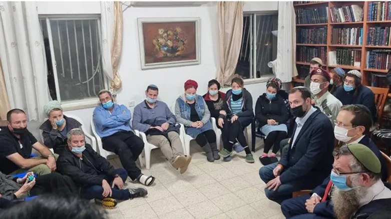 Президент Герцог в доме семьи Иегуды Диментмана (הי"ד)