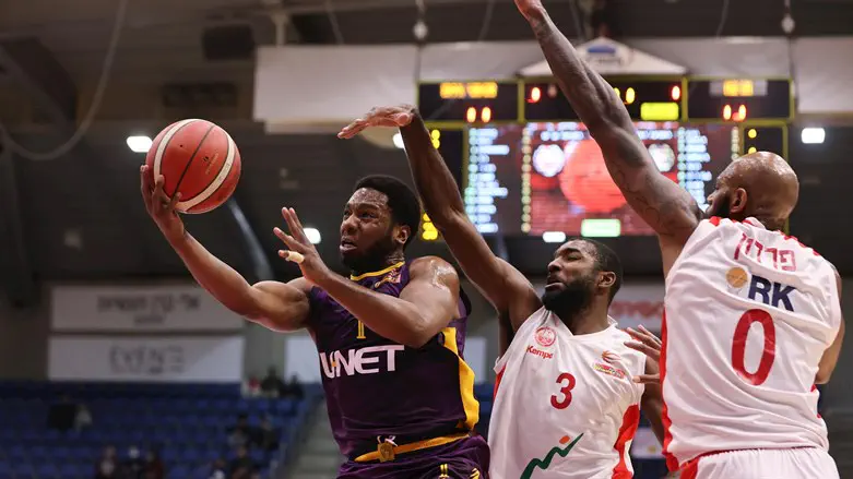 חולון מול באר שבע הערב