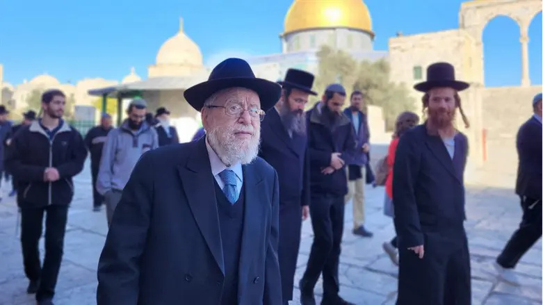 הרב דב ליאור בהר הבית