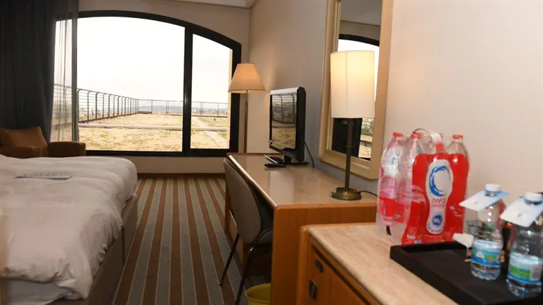 מלון קורונה 