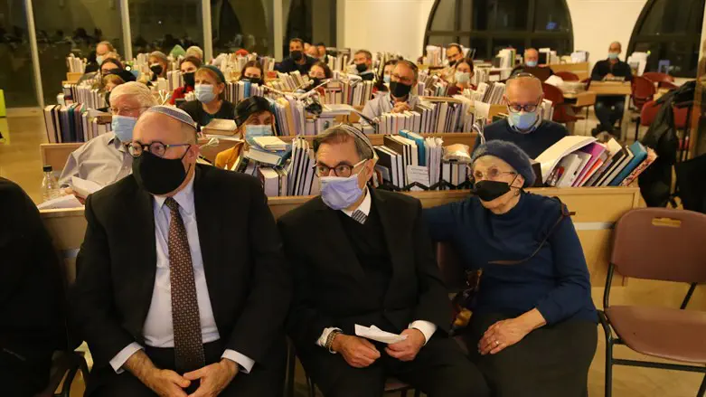 Rabbi Kenneth Brander, Rabbi Shlomo Riskin, and Vicky Riskin