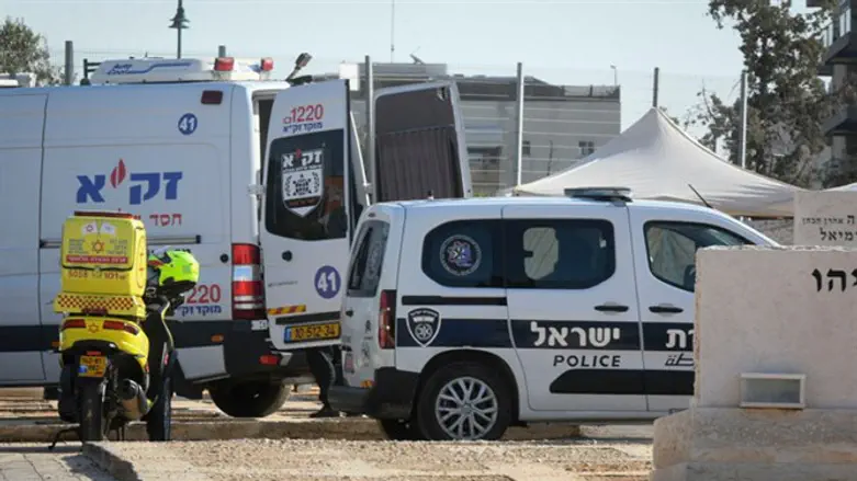 Кладбище в Петах-Тикве, где нашли мертвым Хаима Вальдера