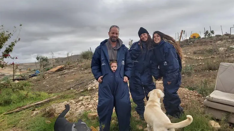 בגדים חמים לשומרים