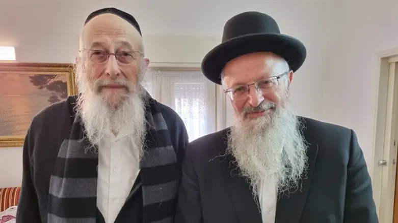 Раввин Шмуэль Элиягу и раввин Цви Тау