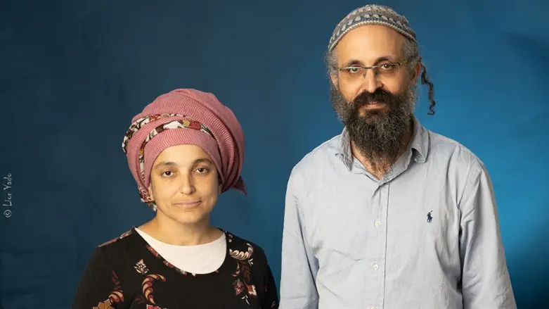 אברהם ואיילת סנדק
