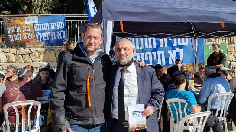 משה אבוטבול ויוסי דגן