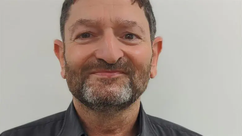 פרופ' שמוליק בננסון 