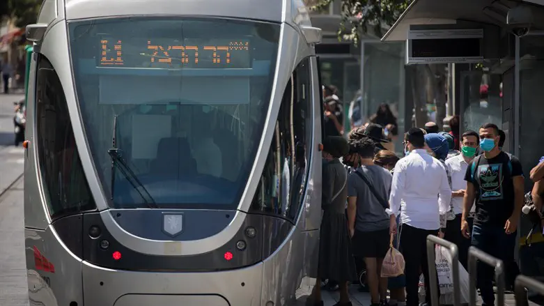 The light rail train in Jerusalem (illustrative)