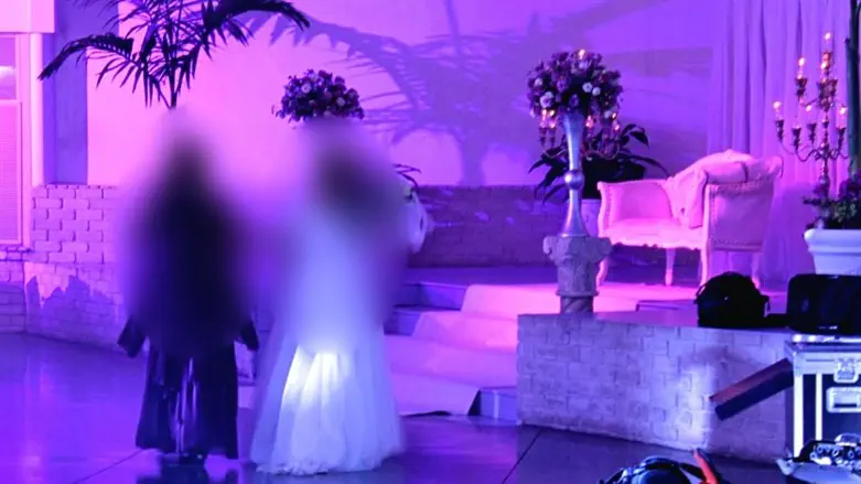 אחת מ- 4 הכלות בחתונה השבוע