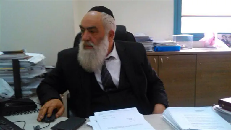 הרב יצחק פרץ