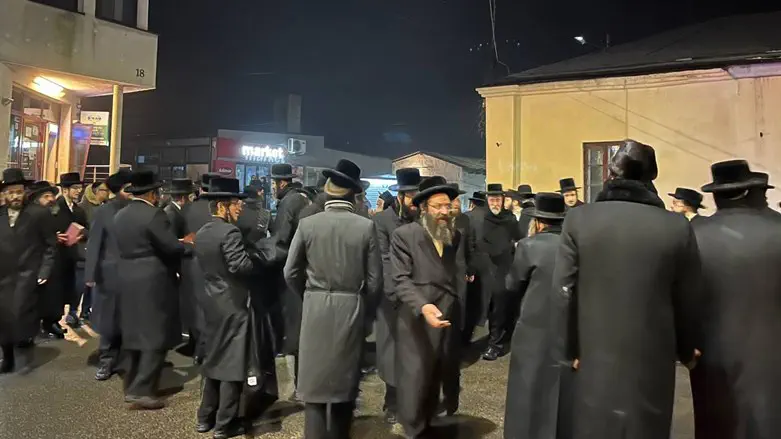 קידוש בכיכר 