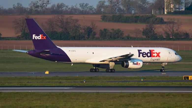 Самолет FedEx