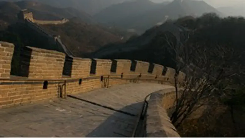 פורצים את חומת הצנזורה הסינית