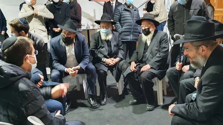 משלחת חב"ד בניחום אבלים אצל הנשיא