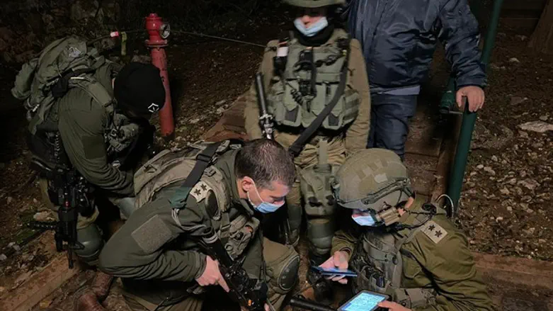 Учения в Ариэле