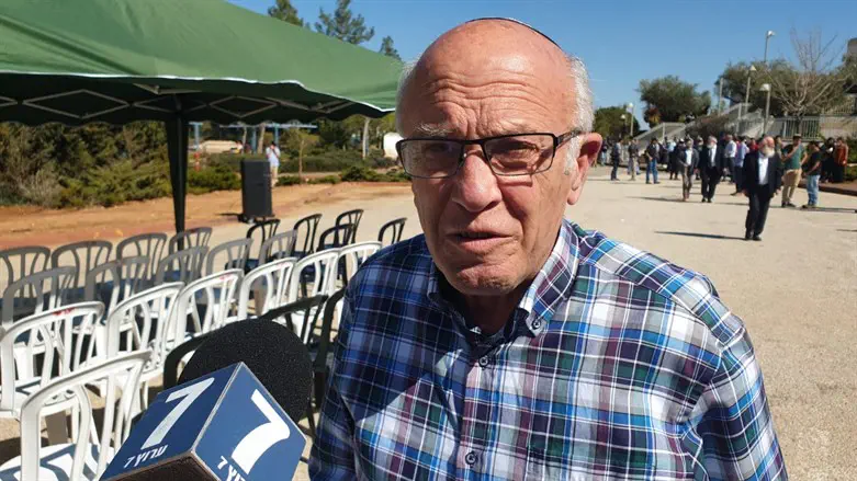 פנחס ולרשטיין