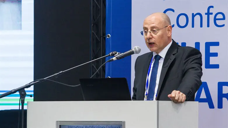 Professor Masad Barhoum