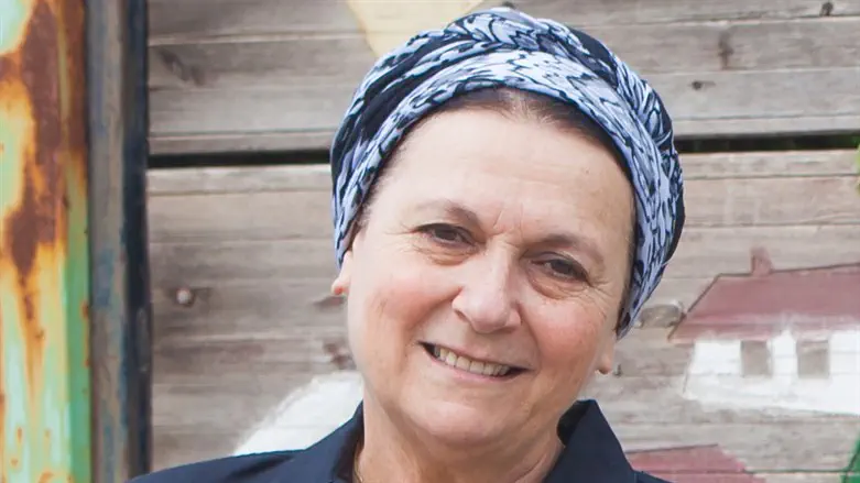 דניאלה וייס