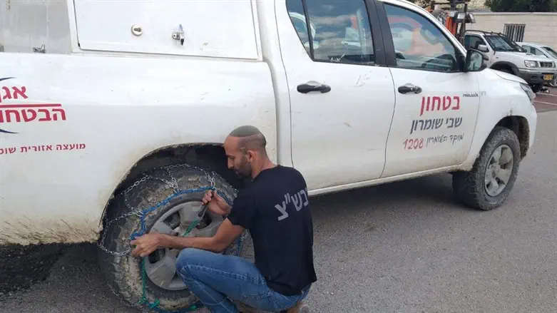 בשומרון נערכים לשלג